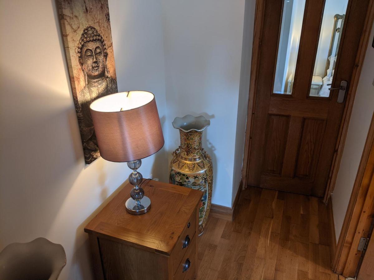 Whitby House Retreat Sleeps 12 Apartment Sleights Ngoại thất bức ảnh