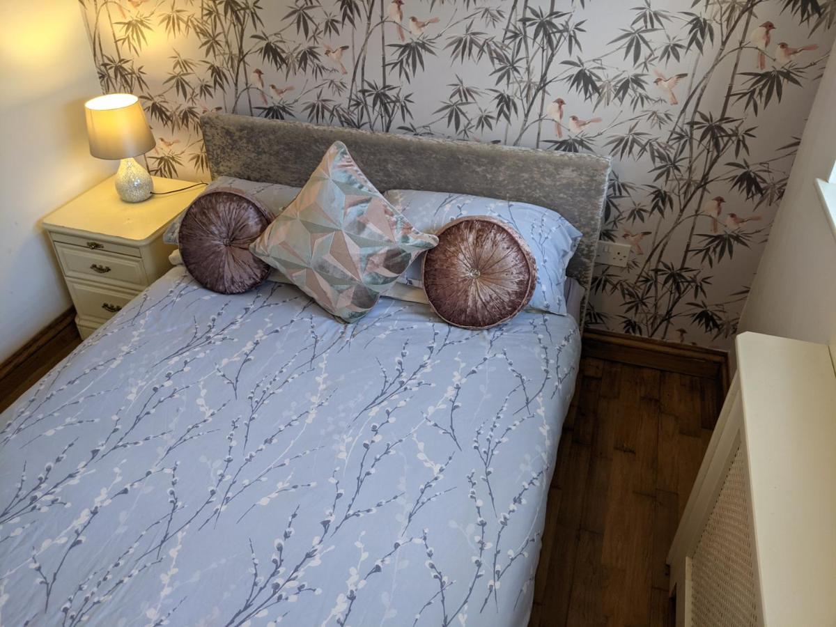 Whitby House Retreat Sleeps 12 Apartment Sleights Ngoại thất bức ảnh