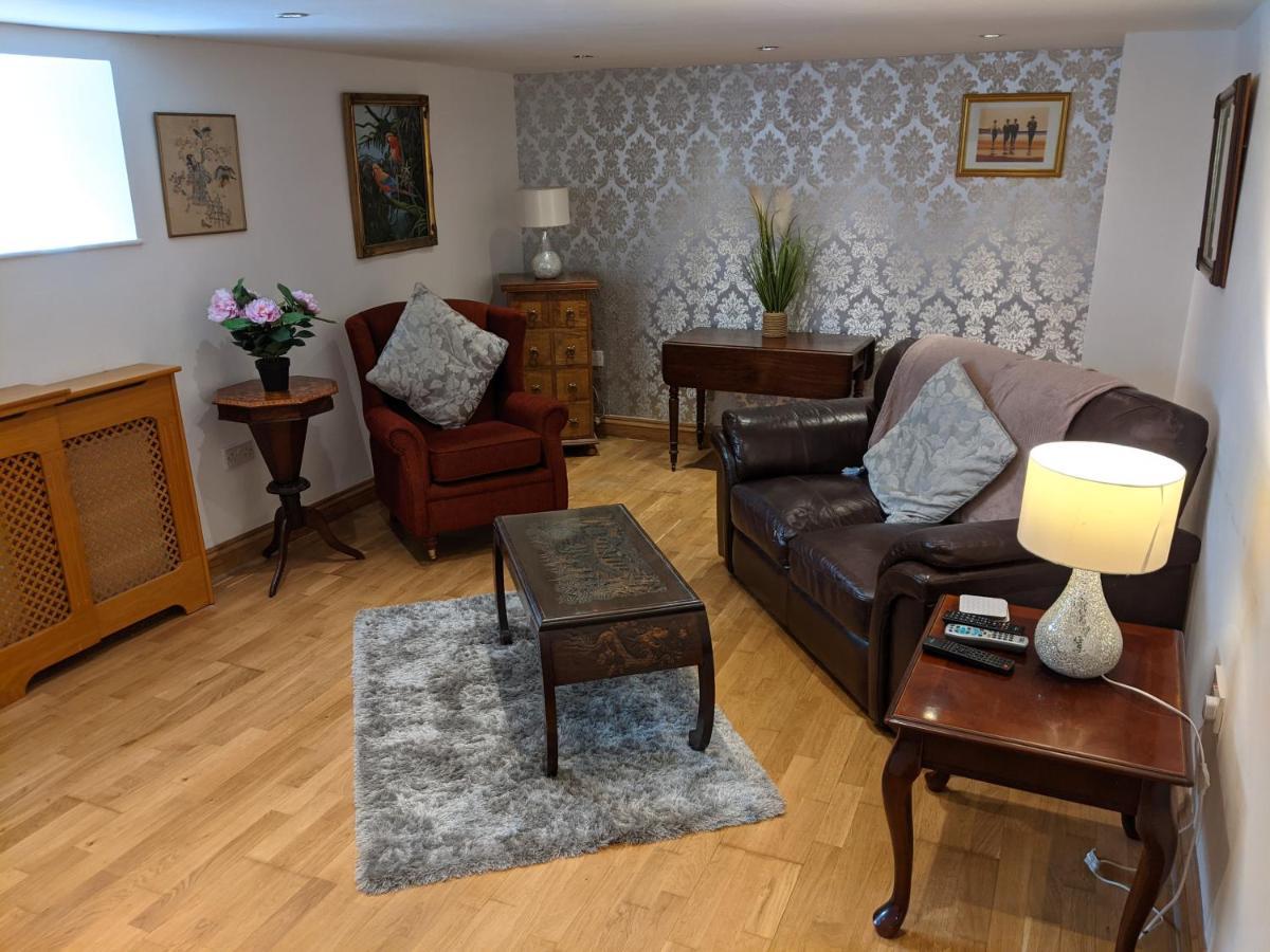 Whitby House Retreat Sleeps 12 Apartment Sleights Ngoại thất bức ảnh