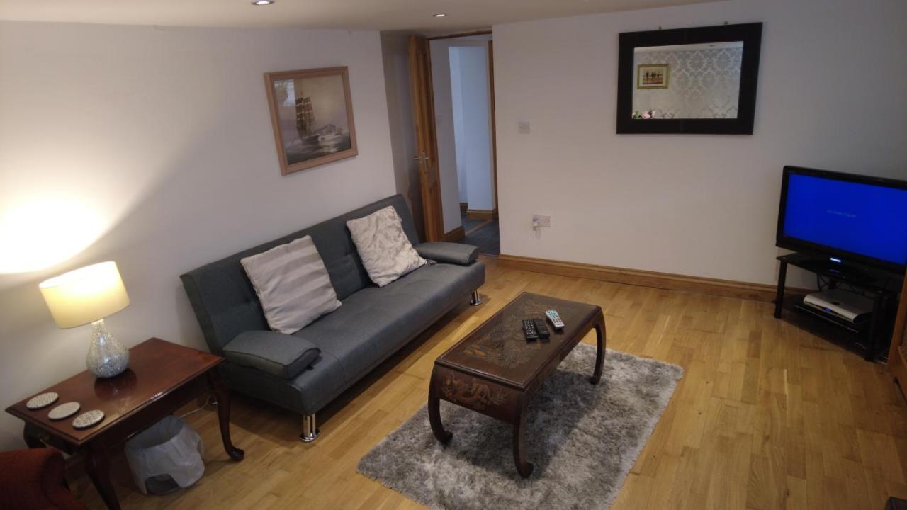 Whitby House Retreat Sleeps 12 Apartment Sleights Ngoại thất bức ảnh
