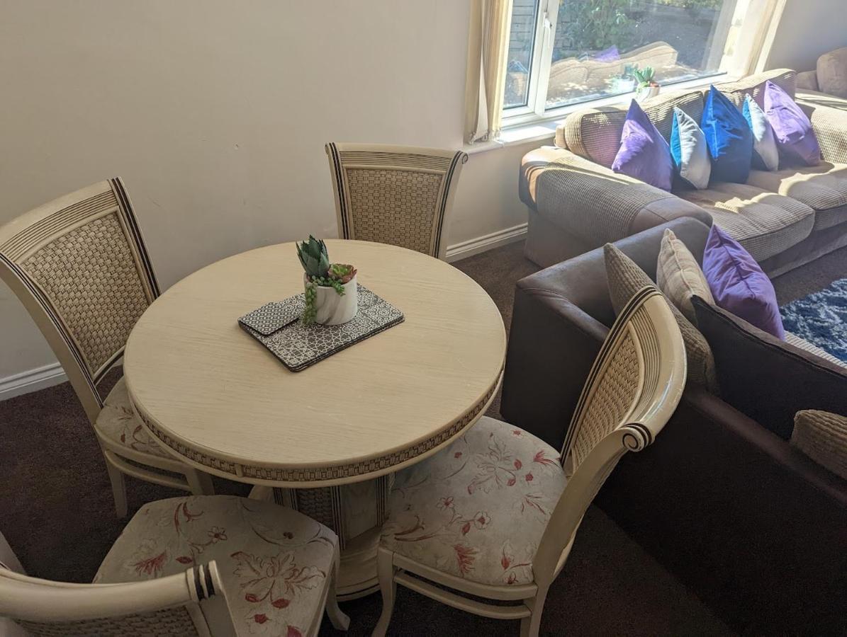 Whitby House Retreat Sleeps 12 Apartment Sleights Ngoại thất bức ảnh