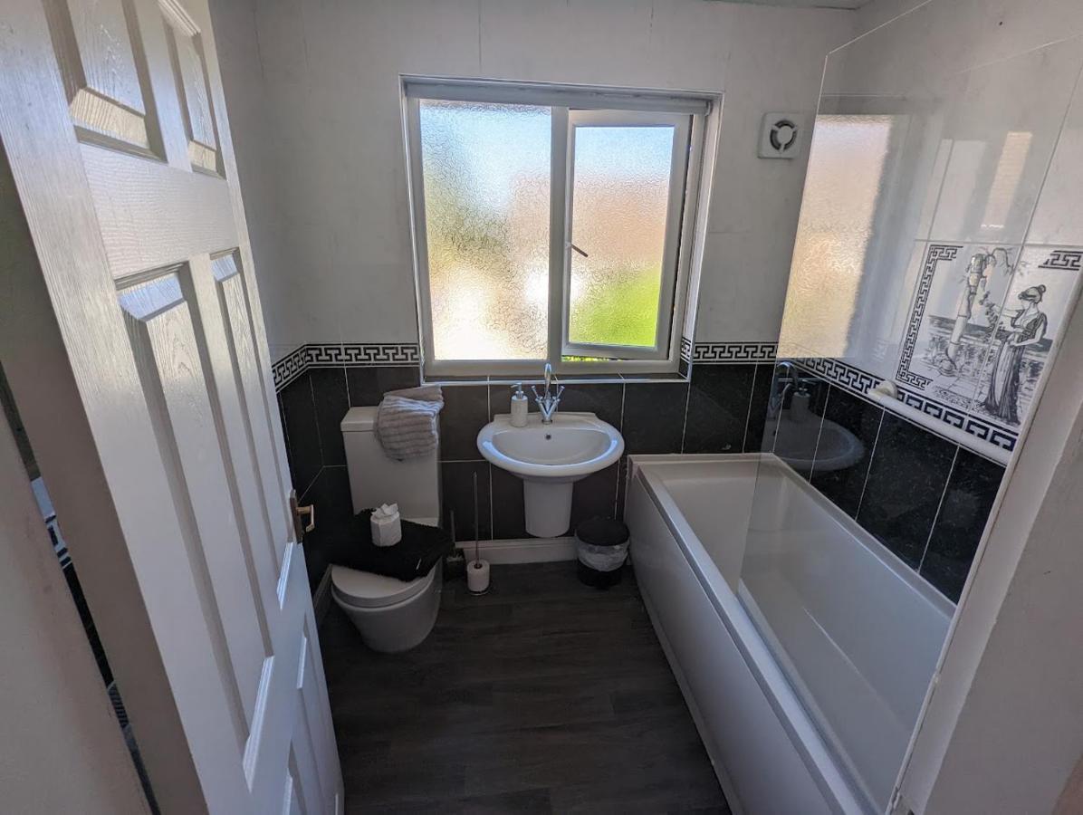 Whitby House Retreat Sleeps 12 Apartment Sleights Ngoại thất bức ảnh