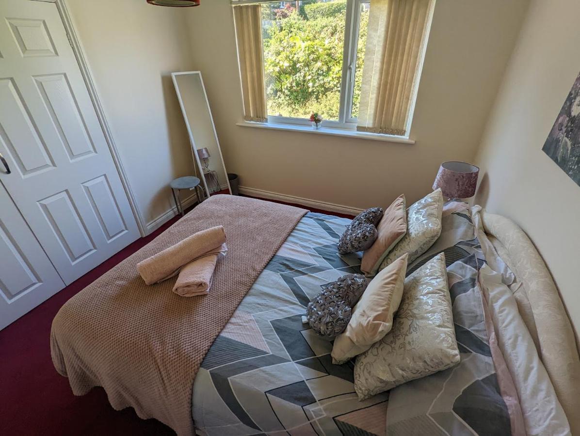 Whitby House Retreat Sleeps 12 Apartment Sleights Ngoại thất bức ảnh