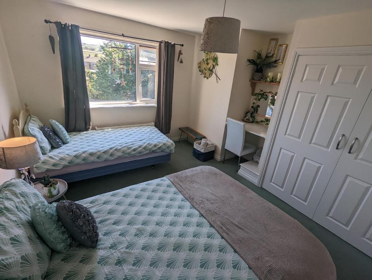 Whitby House Retreat Sleeps 12 Apartment Sleights Ngoại thất bức ảnh